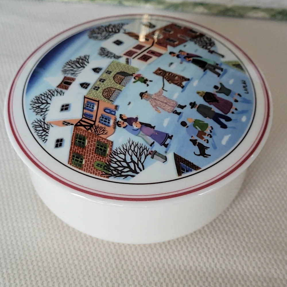 Villeroy & Boch Porcelain Laplau Winter Scene Covered Candy Trinket Dish